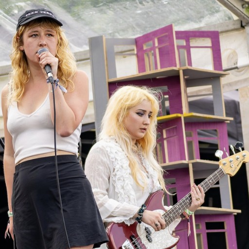 Lambrini Girls Concerts in New York